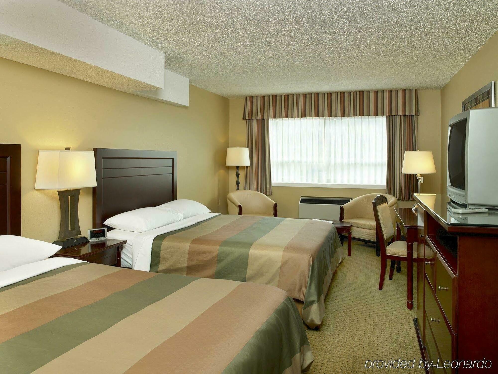 Coast Fraser Hotel